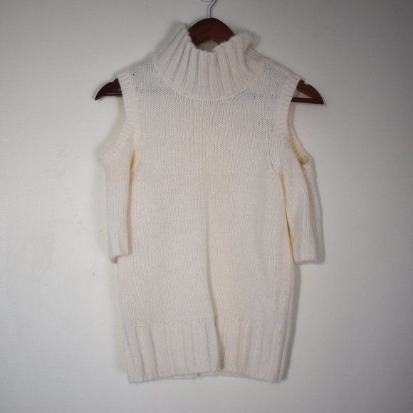Express cream cold shoulder short sleeved turtleneck sweater knit - Picture 1 of 3